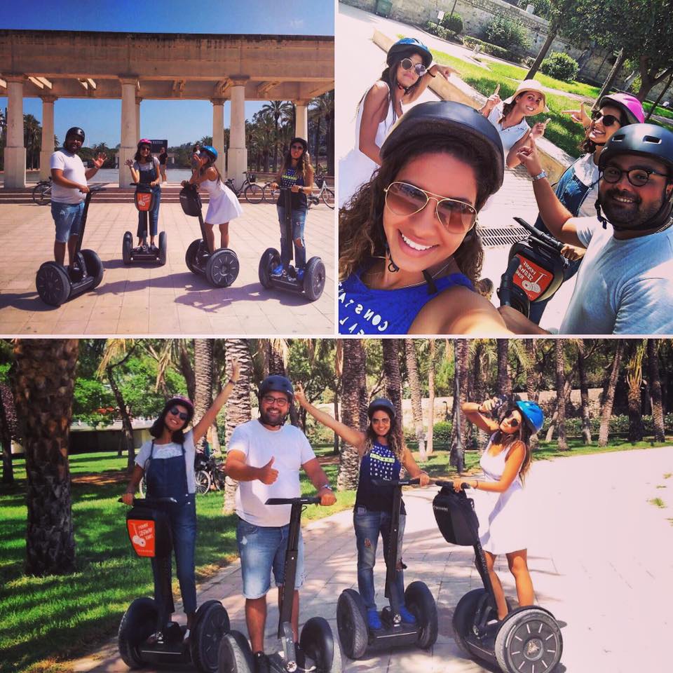 Take a selfie while segway tour in Turia park Valencia