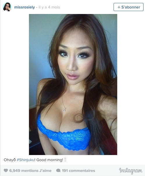 sexy asian selfie girl