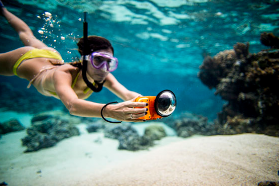Underwater selfie: secret rules to astonishment
